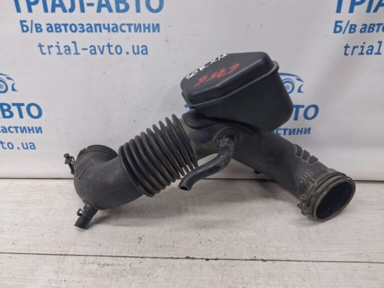 Патрубок воздушного фильтра Kia Sorento 2009-2021 281302W200 (Арт. 72031)