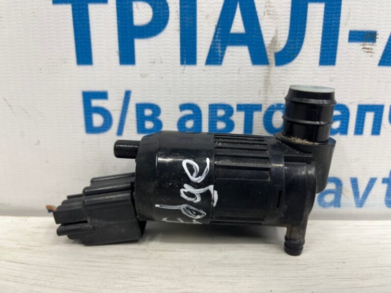 Насос омывателя стекла Ford Edge 2015-2018 BA83-17664-AA (Арт. 72127)