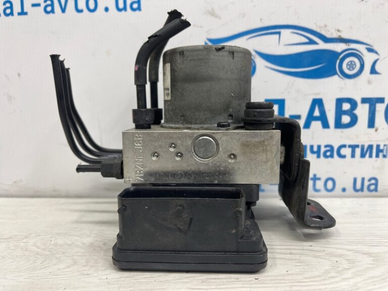 Блок abs Hyundai Santa fe 2012-2019 589204Z000 (Арт. 72150)