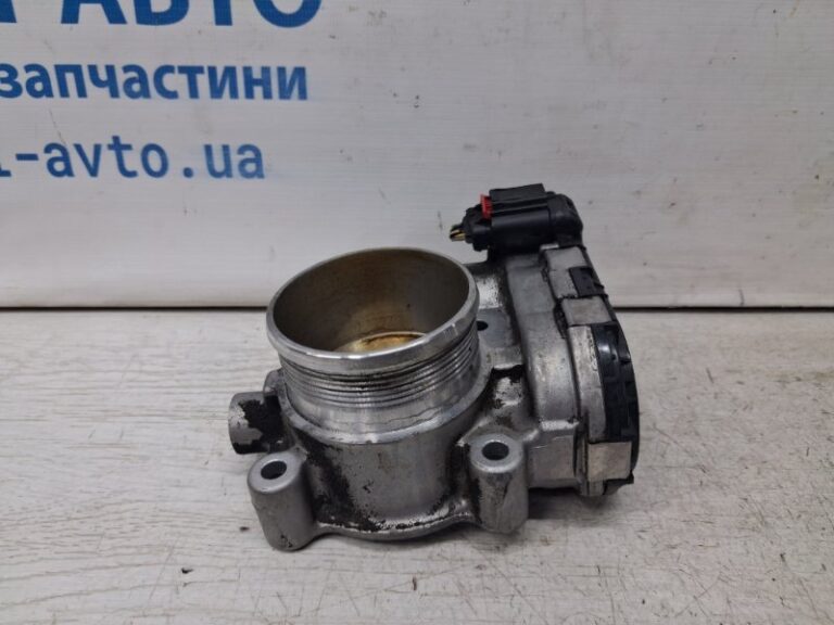 Заслонка дроссельная Ford Escape 2012-2019 DS7Z9E926C (Арт. 72222)