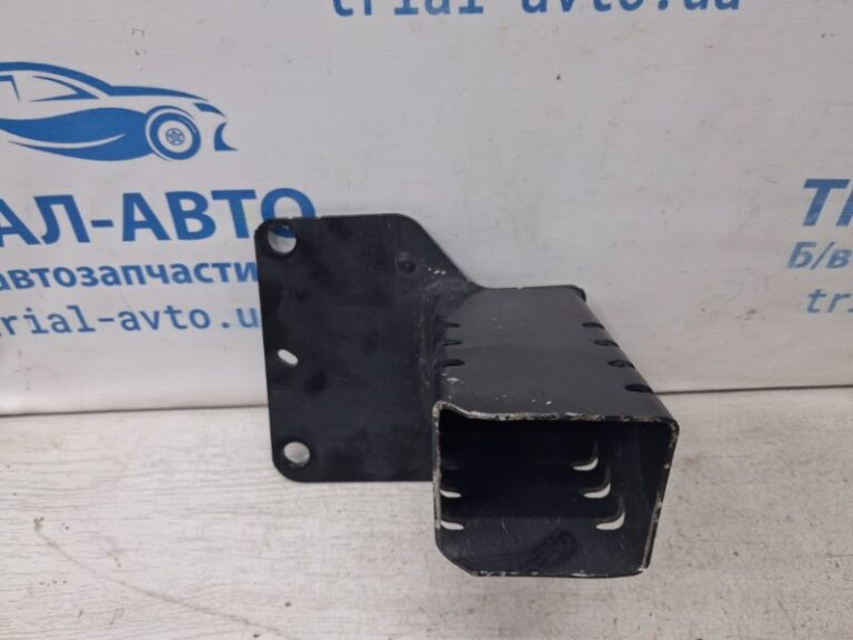 Кронштейн усилителя переднего бампера Jeep Cherokee 2013-2019 68096087AB (Арт. 72241)