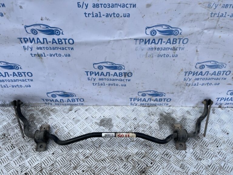 Стабилизатор передний Jeep Cherokee 2013-2019 4877679AE (Арт. 72432)