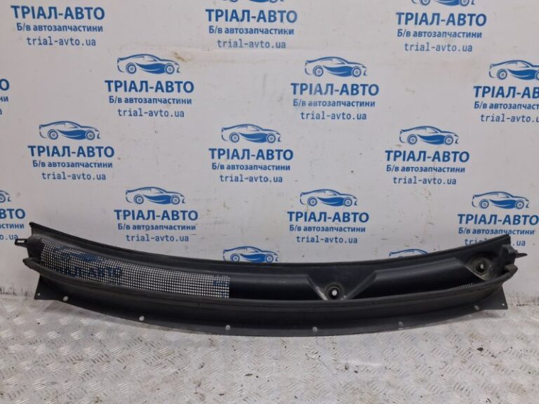 Дефлектор дворников Jeep Cherokee 2013-2019 68102557AE (Арт. 72453)