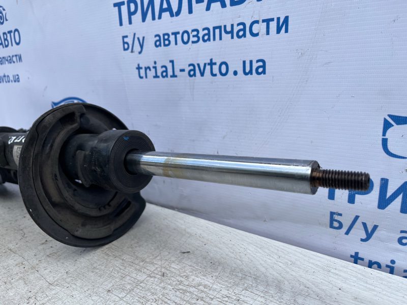 Амортизатор задний Jeep Compass 2016-2020 68359648AA (Арт. 72490) Амортизатор задний Jeep Compass 2016-2020 68359648AA (Арт. 72490)
