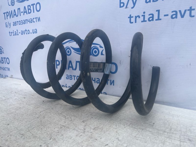 Пружина передняя Jeep Cherokee 2013-2019 5168677AB (Арт. 72501) Пружина передняя Jeep Cherokee 2013-2019 5168677AB (Арт. 72501)