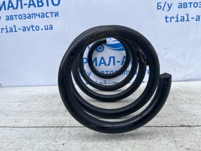Пружина передняя Jeep Cherokee 2013-2019 5168678AB (Арт. 72505) Пружина передняя Jeep Cherokee 2013-2019 5168678AB (Арт. 72505)
