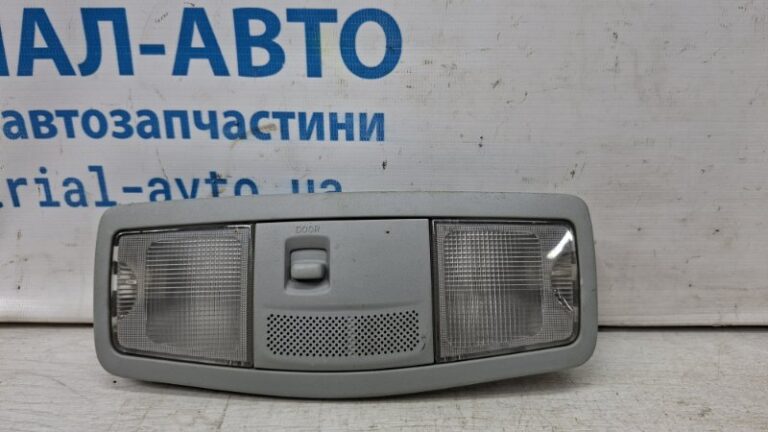 Плафон передний Mitsubishi Lancer 2007-2017 8401A009 (Арт. 72551)