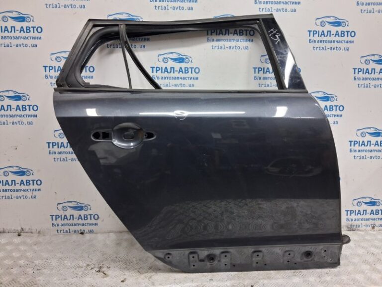 Дверь задняя правая Renault Megane 2008-2016 821004555R (Арт. 72600)
