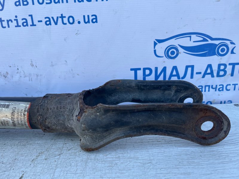 Амортизатор передний левый Jeep Grand Cherokee 2010-2022 68084449AA (Арт. 72646) Амортизатор передний левый Jeep Grand Cherokee 2010-2022 68084449AA (Арт. 72646)