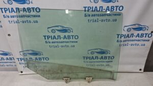 Стекло двери заднее правое Renault Megane 2008-2016 823000026R (Арт. 72681)