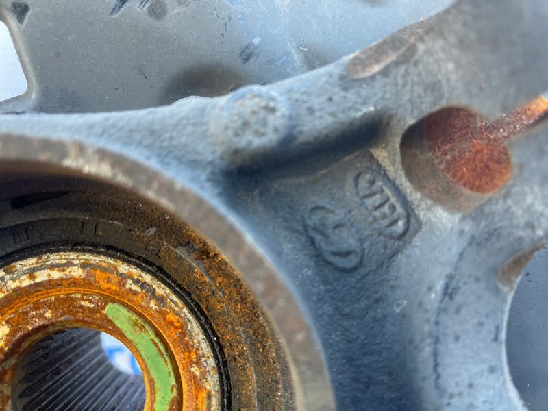 Кулак поворотный левый со ступицей Hyundai Sonata 2010-2016 517152T110 (Арт. 72717) Кулак поворотный левый со ступицей Hyundai Sonata 2010-2016 517152T110 (Арт. 72717)