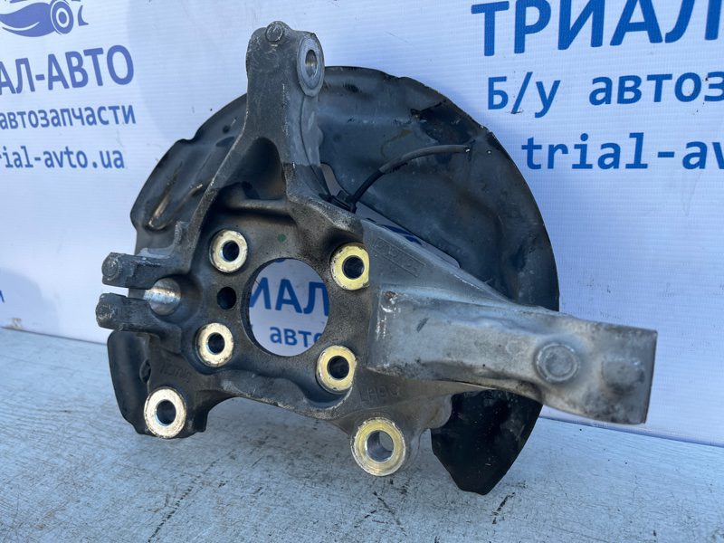 Кулак поворотный левый без ступицы Ford Fusion USA 2013-2020 DG9Z-3K186-B (Арт. 72729) Кулак поворотный левый без ступицы Ford Fusion USA 2013-2020 DG9Z-3K186-B (Арт. 72729)