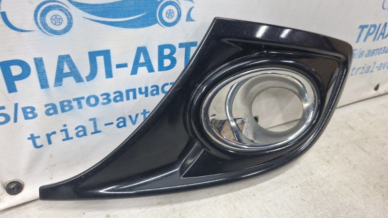 Решетка противотуманки левая Renault Megane 2008-2016 620727820R (Арт. 72735) Решетка противотуманки левая Renault Megane 2008-2016 620727820R (Арт. 72735)