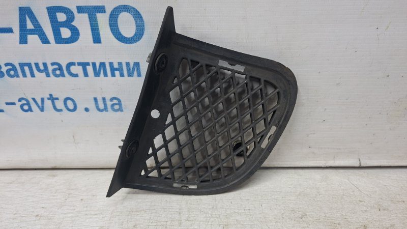 Решетка противотуманки правая Hyundai Tucson 2004-2009 865662E000 (Арт. 72746) Решетка противотуманки правая Hyundai Tucson 2004-2009 865662E000 (Арт. 72746)