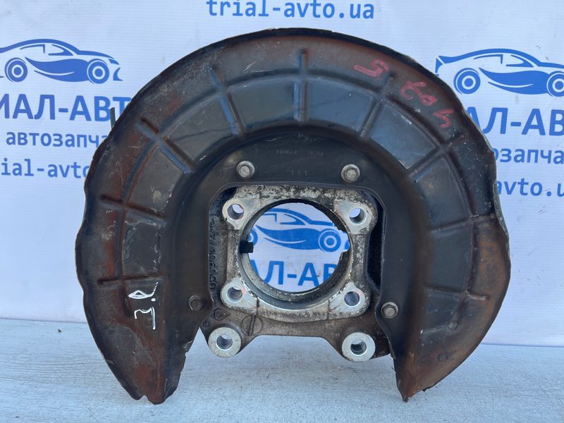 Цапфа задняя правая Jeep Cherokee 2013-2019 5090072AC (Арт. 72747) Цапфа задняя правая Jeep Cherokee 2013-2019 5090072AC (Арт. 72747)