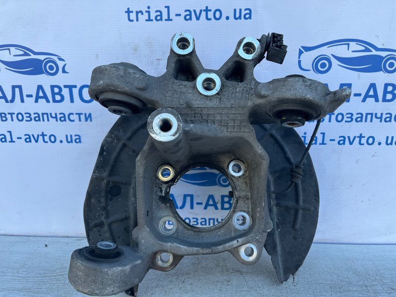 Цапфа задняя правая Jeep Cherokee 2013-2019 5090072AC (Арт. 72747) Цапфа задняя правая Jeep Cherokee 2013-2019 5090072AC (Арт. 72747)