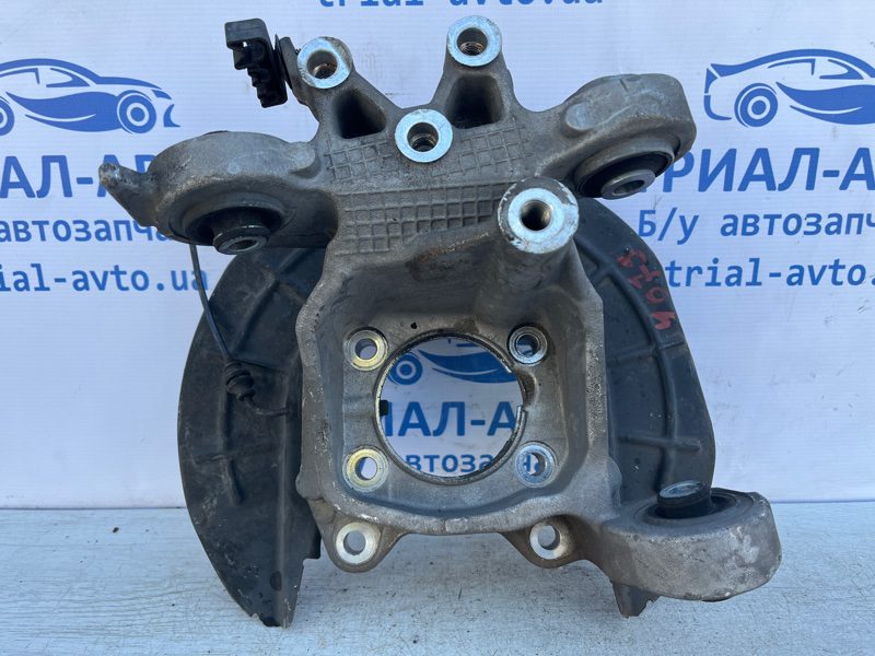 Цапфа задняя левая Jeep Cherokee 2013-2019 5090073AC (Арт. 72753) Цапфа задняя левая Jeep Cherokee 2013-2019 5090073AC (Арт. 72753)