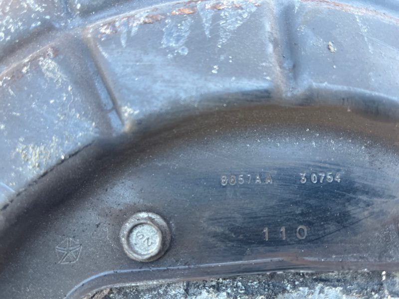 Цапфа задняя левая Jeep Cherokee 2013-2019 5090073AC (Арт. 72753) Цапфа задняя левая Jeep Cherokee 2013-2019 5090073AC (Арт. 72753)