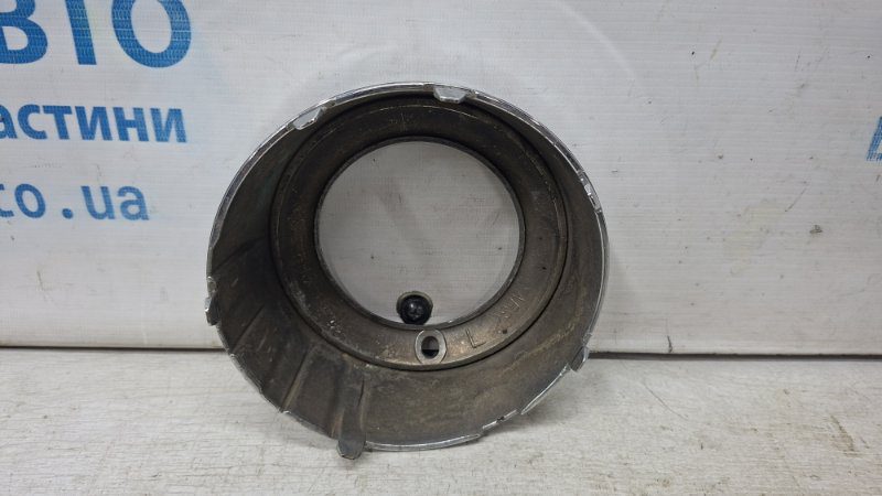 Решетка противотуманки левая Mitsubishi Outlander 2007-2012 8321A425 (Арт. 72776) Решетка противотуманки левая Mitsubishi Outlander 2007-2012 8321A425 (Арт. 72776)