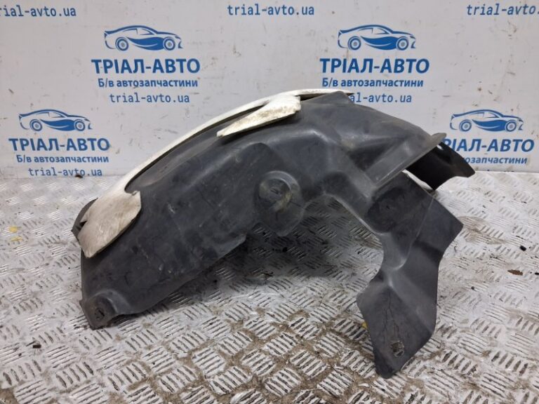 Подкрылок передний правый Renault Megane 2008-2016 638442034R (Арт. 72854)