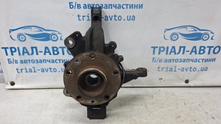 Кулак поворотный левый со ступицей Renault Megane 2008-2016 400150083R (Арт. 72868)