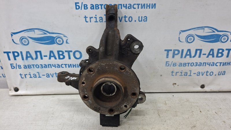 Кулак поворотный правый со ступицей Renault Megane 2008-2016 400140080R (Арт. 72870) Кулак поворотный правый со ступицей Renault Megane 2008-2016 400140080R (Арт. 72870)