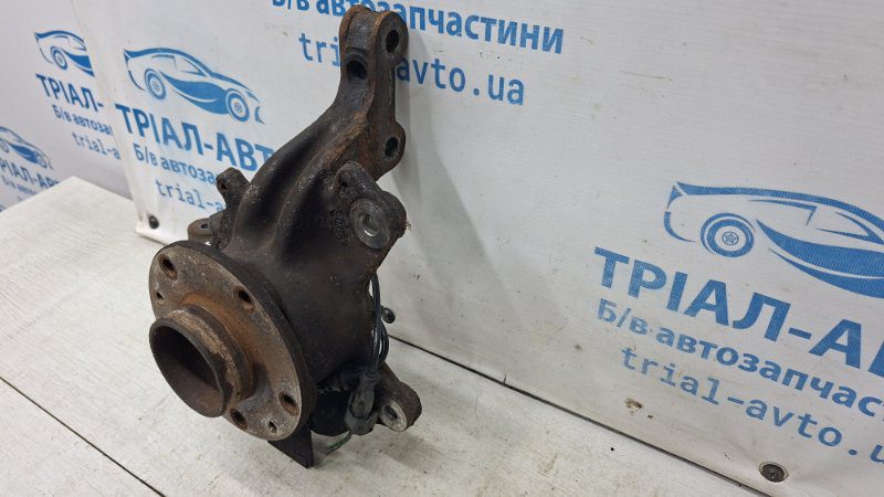 Кулак поворотный правый со ступицей Renault Megane 2008-2016 400140080R (Арт. 72870) Кулак поворотный правый со ступицей Renault Megane 2008-2016 400140080R (Арт. 72870)