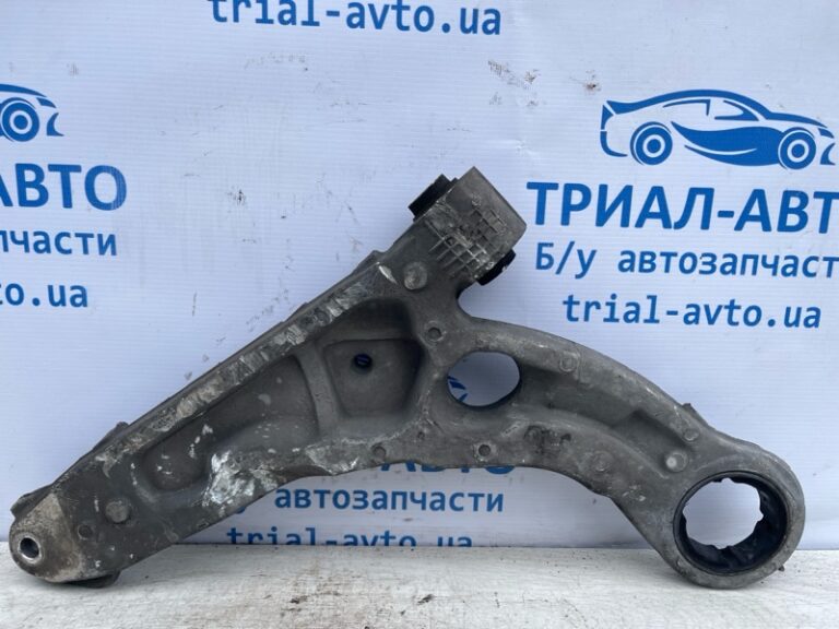 Рычаг передний нижний правый Jeep Cherokee 2013-2019 68210238AF (Арт. 72881)
