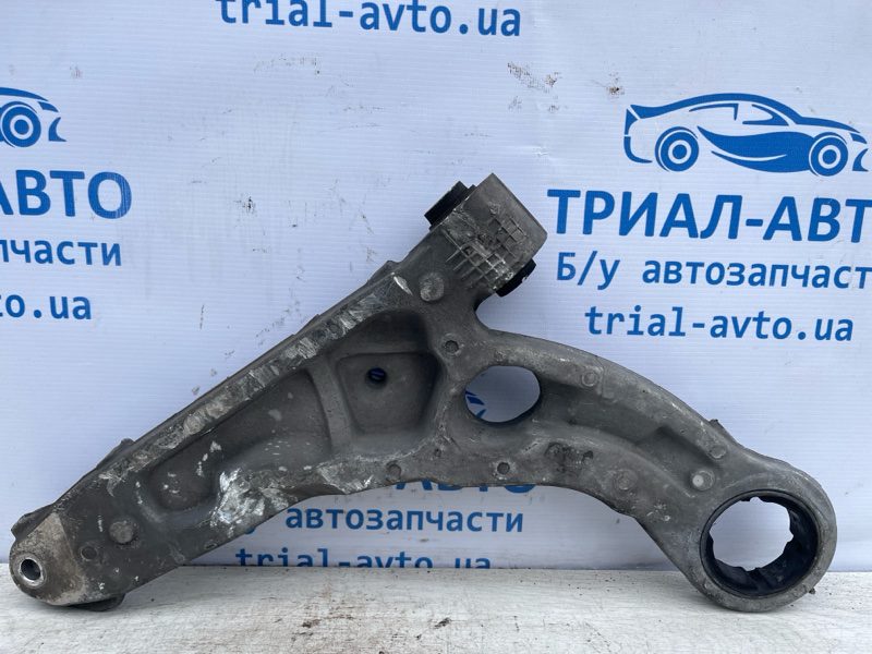 Рычаг передний нижний правый Jeep Cherokee 2013-2019 68210238AF (Арт. 72881) Рычаг передний нижний правый Jeep Cherokee 2013-2019 68210238AF (Арт. 72881)