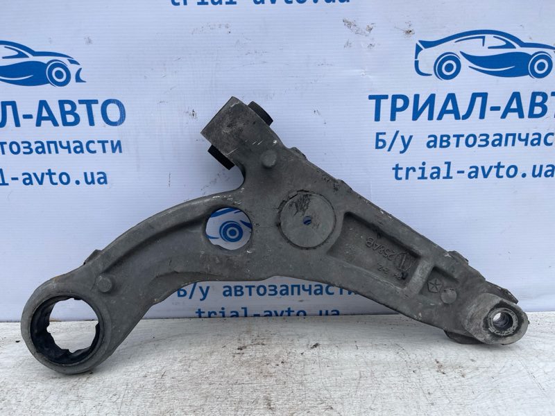 Рычаг передний нижний правый Jeep Cherokee 2013-2019 68210238AF (Арт. 72881) Рычаг передний нижний правый Jeep Cherokee 2013-2019 68210238AF (Арт. 72881)