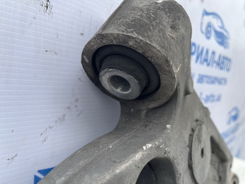Рычаг передний нижний правый Jeep Cherokee 2013-2019 68210238AF (Арт. 72881) Рычаг передний нижний правый Jeep Cherokee 2013-2019 68210238AF (Арт. 72881)