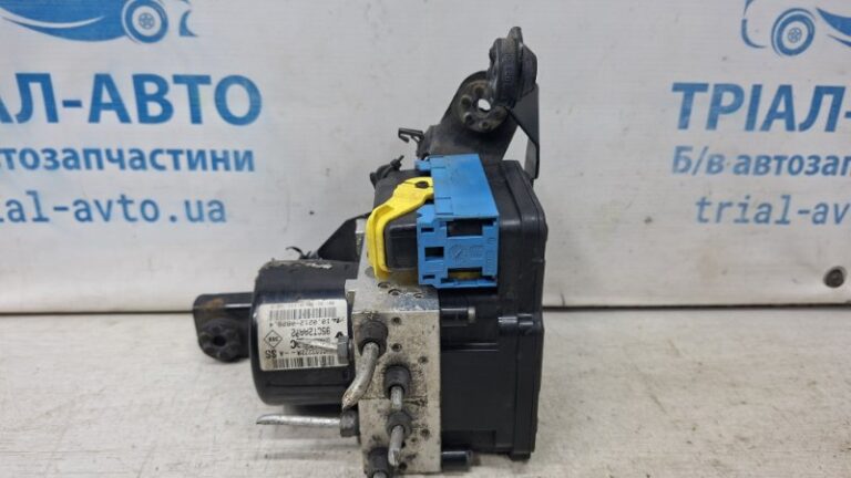 Блок abs Renault Megane 2008-2016 476608933R (Арт. 72917)