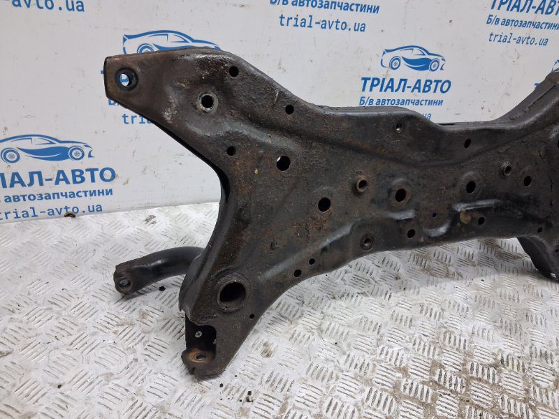 Балка передней подвески Mitsubishi Outlander 2007-2012 MN100292 (Арт. 72921) Балка передней подвески Mitsubishi Outlander 2007-2012 MN100292 (Арт. 72921)