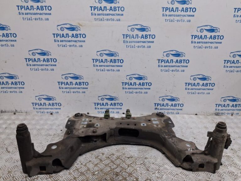 Балка передней подвески Renault Megane 2008-2016 544017250R (Арт. 72922)