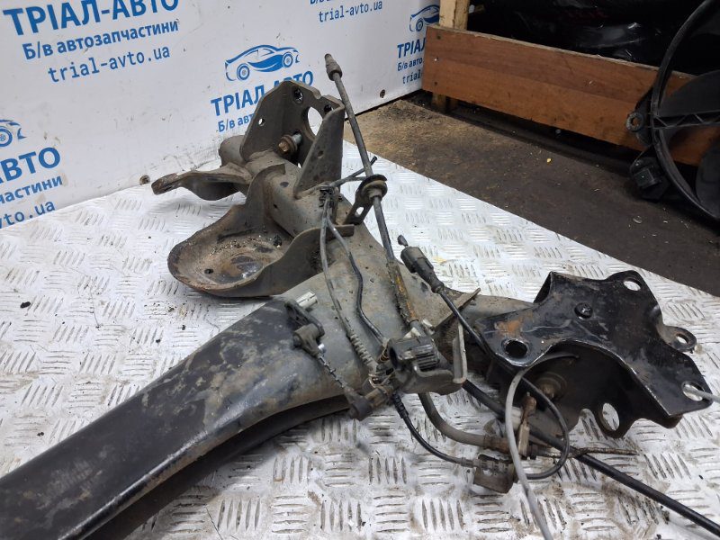 Балка задней подвески Renault Megane 2008-2016 555015135R (Арт. 72924) Балка задней подвески Renault Megane 2008-2016 555015135R (Арт. 72924)