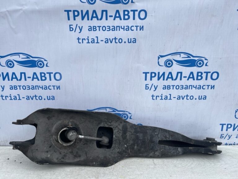 Рычаг задней подвески нижний поперечный (под пружину) Jeep Cherokee 2013-2019 5090041AE (Арт. 72927)