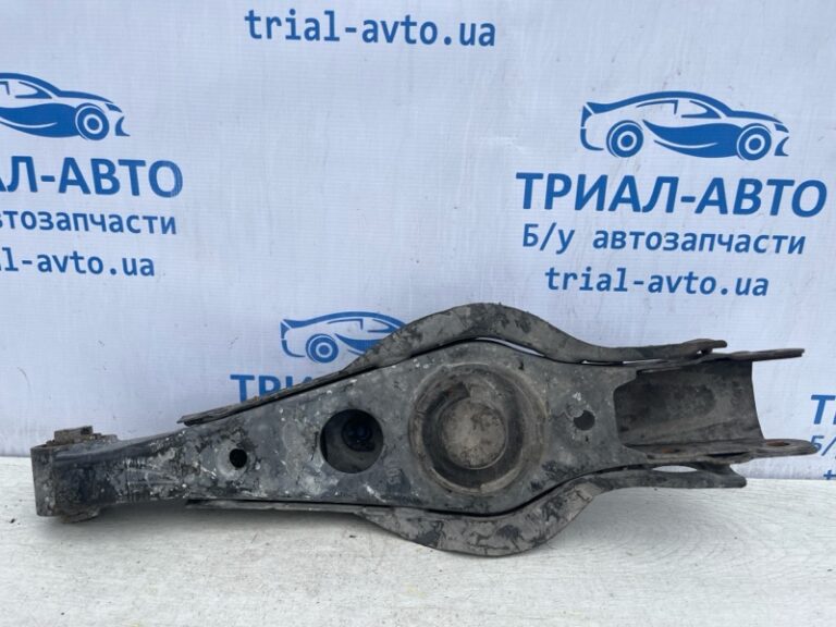 Рычаг задней подвески нижний поперечный (под пружину) Kia Sorento 2014-2020 55220C5050 (Арт. 72929)