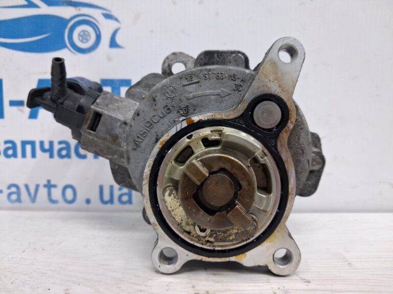 Насос вакуумный Ford Edge 2015-2018 BB5Z-2A451-C (Арт. 72951)
