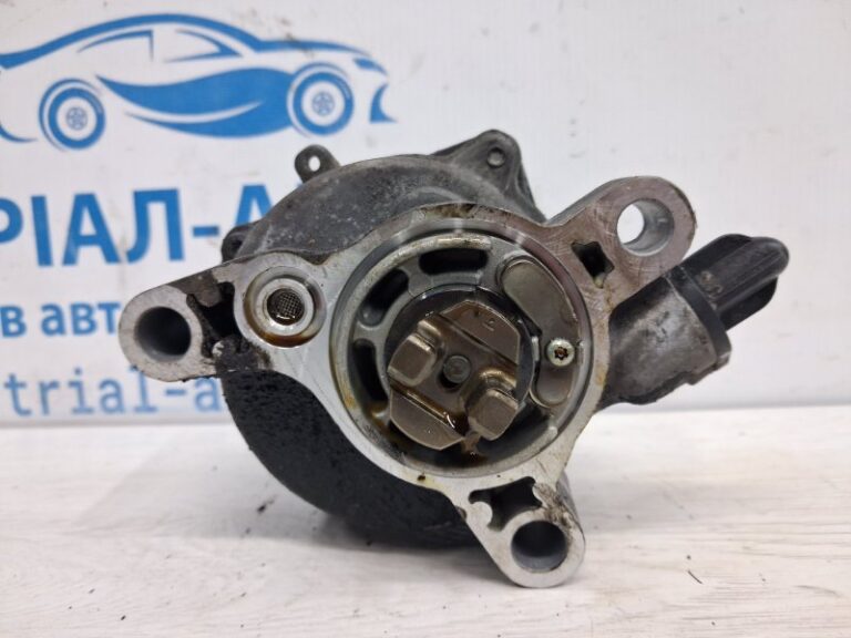 Насос вакуумный Jeep Cherokee 2013-2019 05047967AA (Арт. 72956)