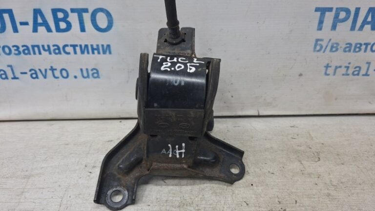 Подушка ДВС левая Hyundai Tucson 2004-2009 218302E000 (Арт. 72999)