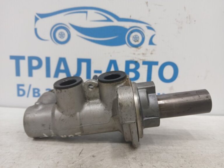 Тормозной цилиндр главный Hyundai Sonata 2010-2016 585103Q400 (Арт. 73043)