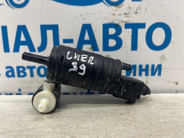 Насос омывателя стекла Jeep Cherokee 2013-2019 68225066AA (Арт. 73096)