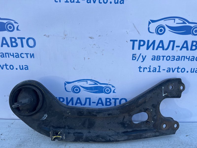 Рычаг задней подвески продольный правый Hyundai Sonata 2010-2016 552803Q000 (Арт. 73130) Рычаг задней подвески продольный правый Hyundai Sonata 2010-2016 552803Q000 (Арт. 73130)