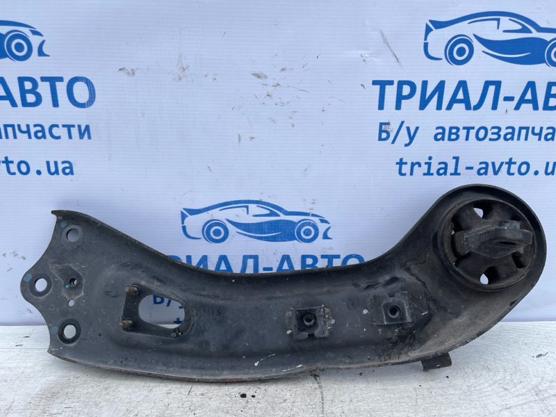 Рычаг задней подвески продольный левый Kia Sorento 2014-2020 55270C5050 (Арт. 73178) Рычаг задней подвески продольный левый Kia Sorento 2014-2020 55270C5050 (Арт. 73178)