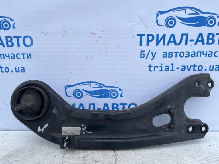 Рычаг задней подвески продольный правый Kia Optima 2010-2016 552804C000 (Арт. 73189)