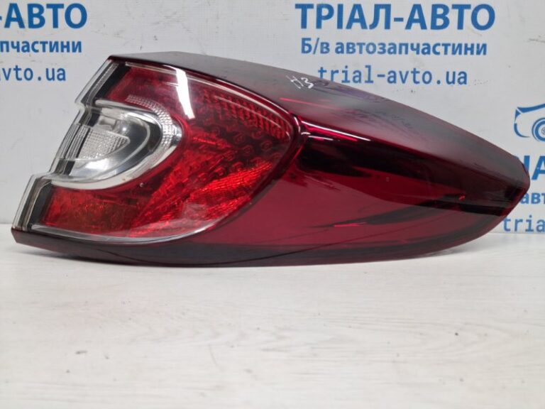 Фонарь задний внешний правый Renault Megane 2008-2016 265500010R (Арт. 73206)