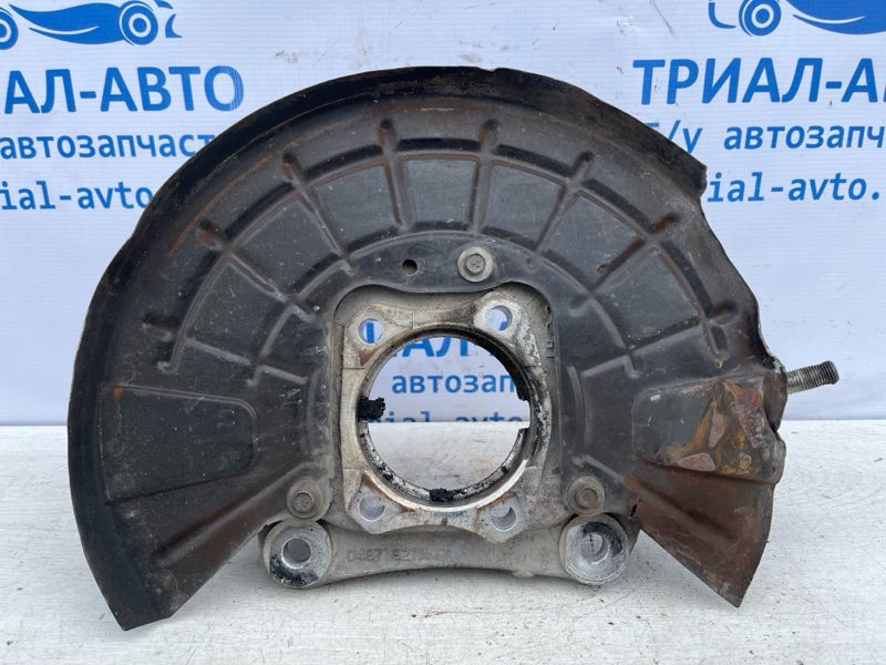 Кулак поворотный левый без ступицы Jeep Cherokee 2013-2019 4877827AF (Арт. 73240) Кулак поворотный левый без ступицы Jeep Cherokee 2013-2019 4877827AF (Арт. 73240)