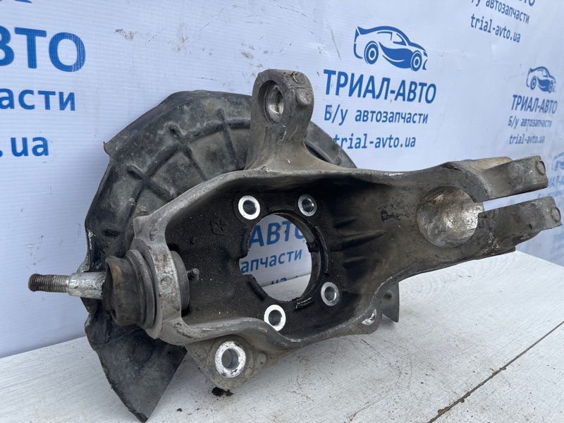 Кулак поворотный левый без ступицы Jeep Cherokee 2013-2019 4877827AF (Арт. 73240) Кулак поворотный левый без ступицы Jeep Cherokee 2013-2019 4877827AF (Арт. 73240)