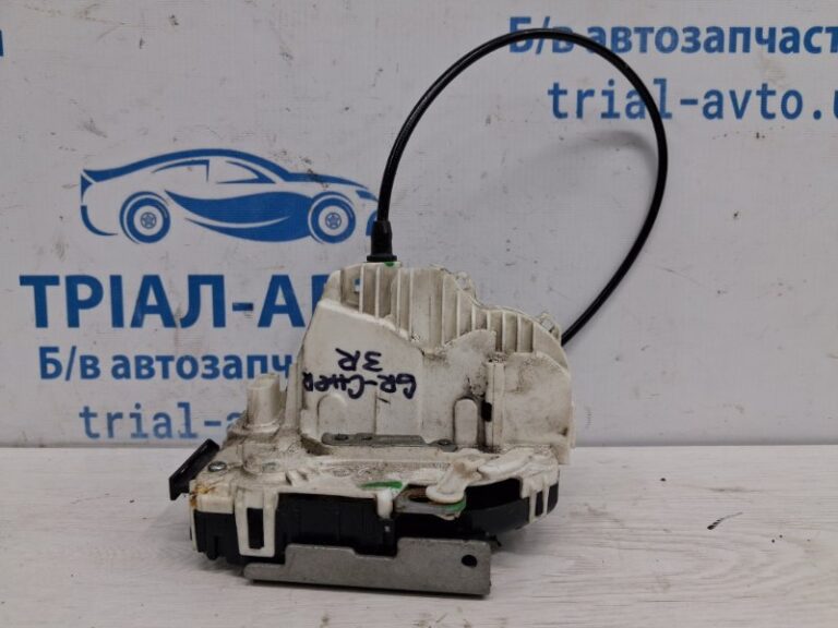 Замок двери задний правый Jeep Cherokee 2013-2019 4589922AE (Арт. 73255)