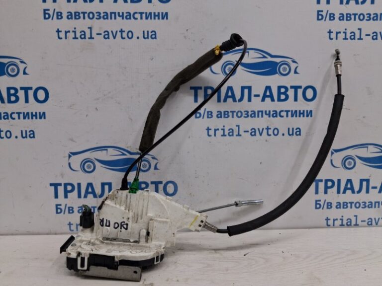 Замок двери передний правый Dodge Journey 2007-2020 4589916AD (Арт. 73269)
